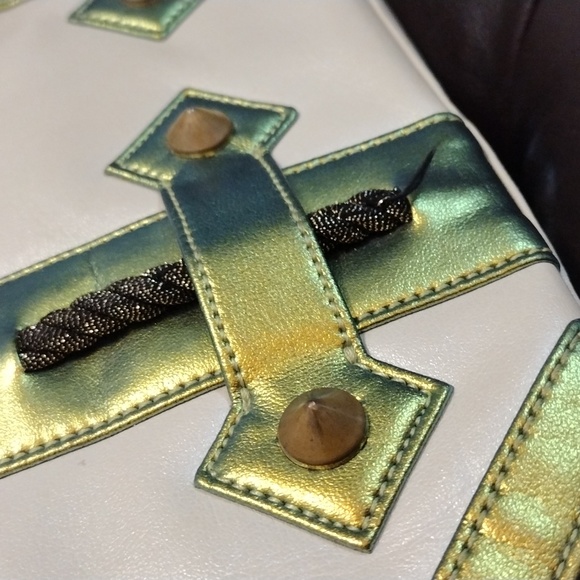 GUNAS Vegan Leather Cream and Iridescent Green Trim - Picture 8 of 16